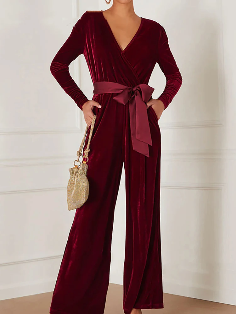 

Vintage Velvet Commuting Playsuits New Year Women's V Neck Long Sleeved Loose Romper 2025 Autumn Bow Tie Up Wide Leg Jumpsuits