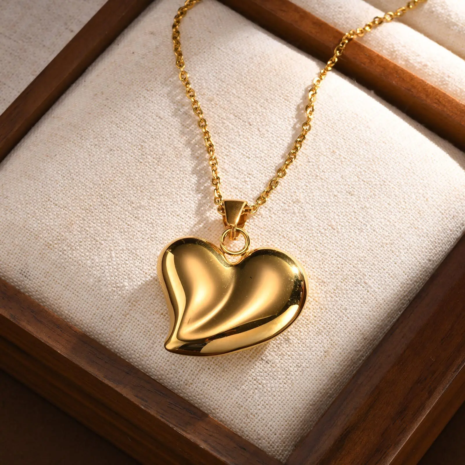 Joyería de acero inoxidable, collar con colgantes de corazón romántico para  mujer, Color dorado de 18 quilates, regalo del Día de San Valentín para  mamá y novia / Joyería de moda, image size:1600x1600