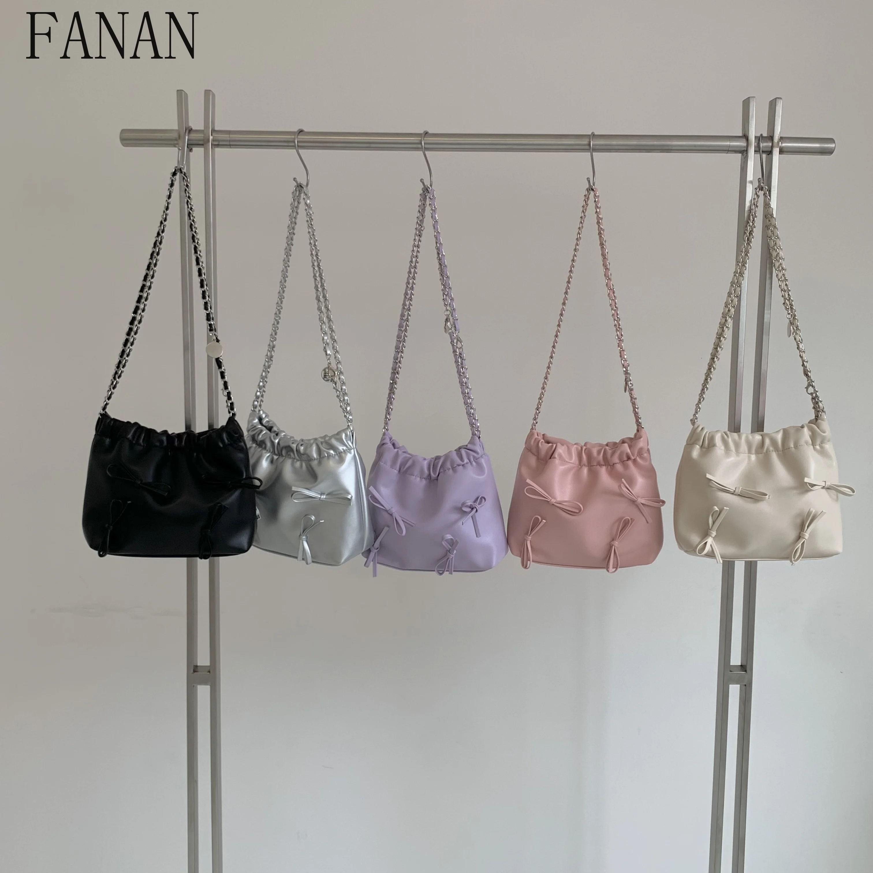 

Korea Style Fashion Sweet and Cute Top-Handle Bag Chain Bow Soft Leather Shoulder Bags for Lady 2025 New Fashion Casual Handbag