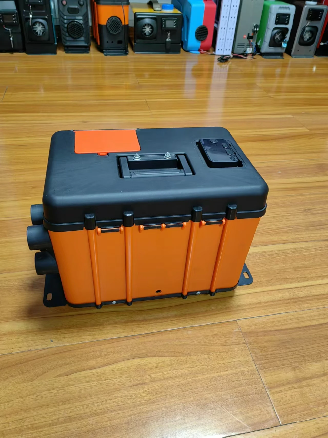 ​ ​ سخانات هواء ديزل صناعية 2025 - 12 فولت/24 فولت/220 فولت، 2 كيلو وات/5 كيلو وات/8 كيلو وات للمصنع وقوف السيارات والمنزل