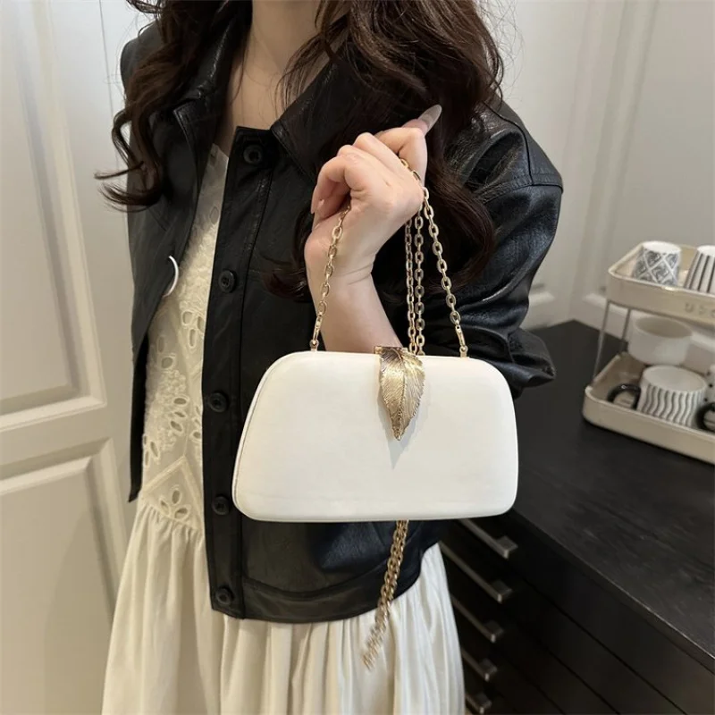 

Роскошная женская сумка через плечо, изготовленная из кожи премиум-класса, высококачественная и знаменитая, долговечная, пригородная.