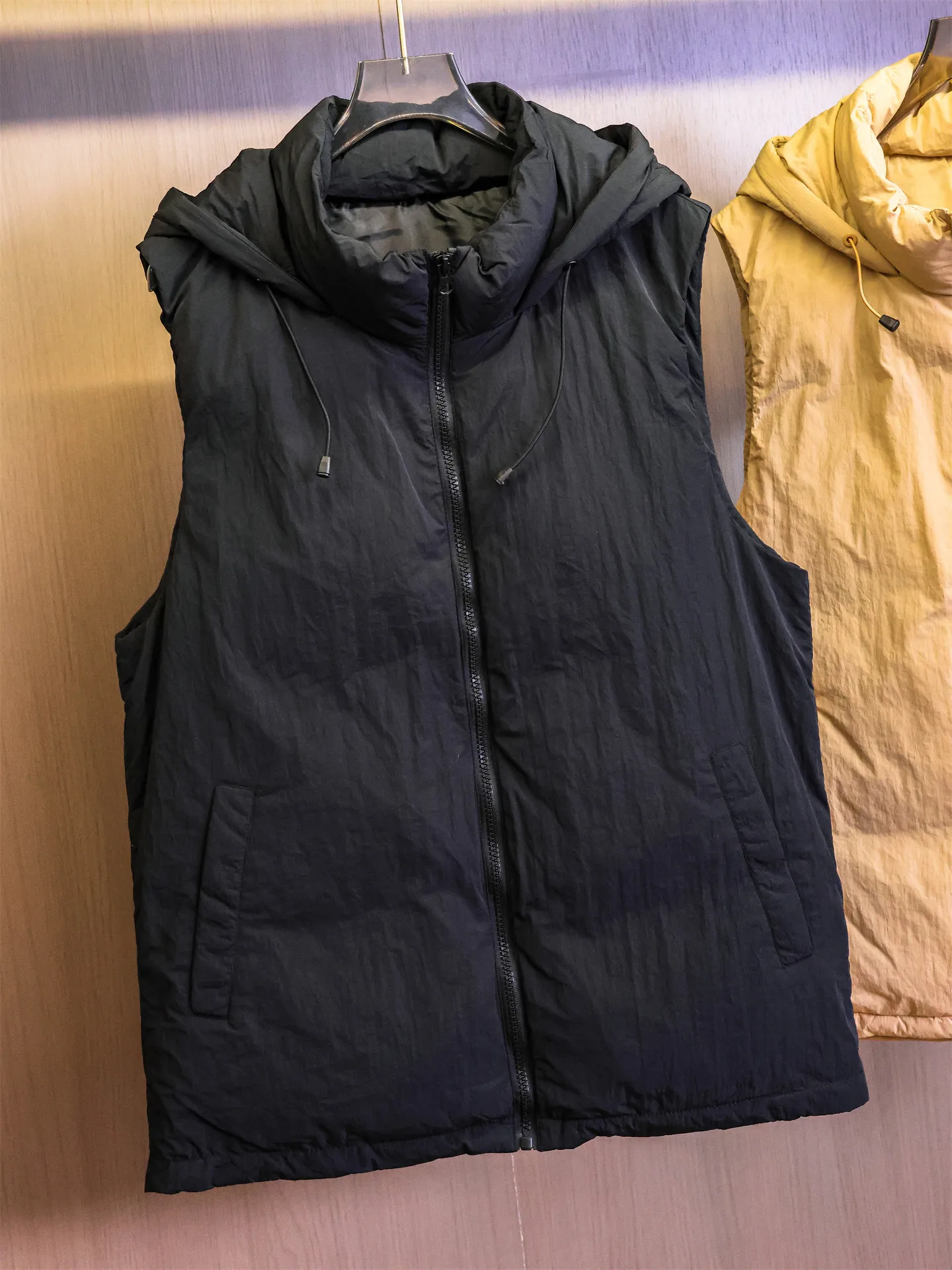 Thickened Cotton Hooded Vest Women's Fashionable Pure Color Sleeveless Jacket Winter Warm Outerwear M856 Casual All-match