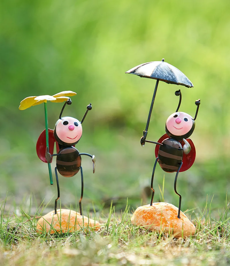 Souvenir Beetle Ant Desktop Decorations Cute Creative Iron Figurines Suitable For Home Offices Indoor Bedrooms Or Living Rooms