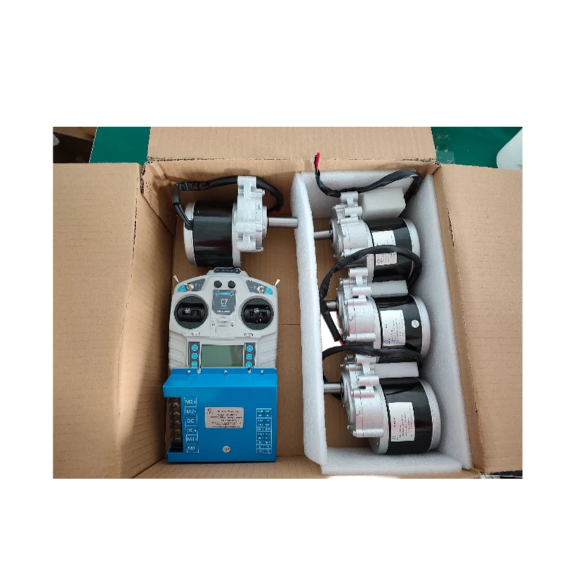 

Комплект из 4 двигателей постоянного тока 24В с постоянными магнитами, 250Вт, 75 об/мин, с драйвером LKDS48502 50А для газонокосилок