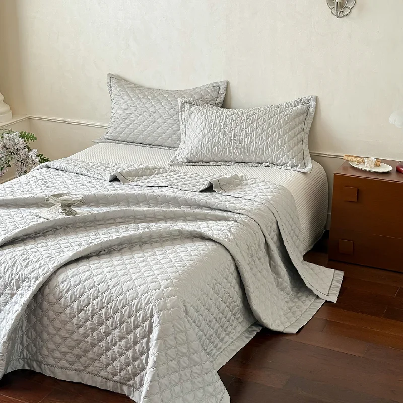 3Pcs Cooling Quilt Set Summer, Double-Sided Silky Soft Quilted Bedspread Coverlet, Solid Color Lightweight Breathable Bedding