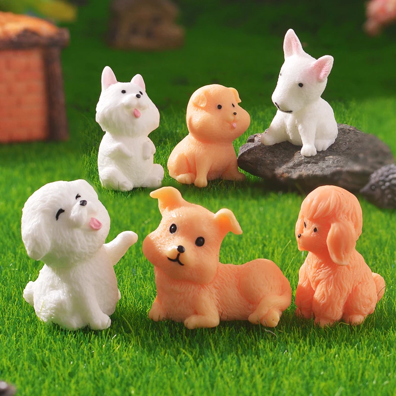 Cute Cartoon Dog Resin Miniature Figurine Ornament Micro Landscape Home Decoration Accessories Kawaii Desktop Decoration Gifts