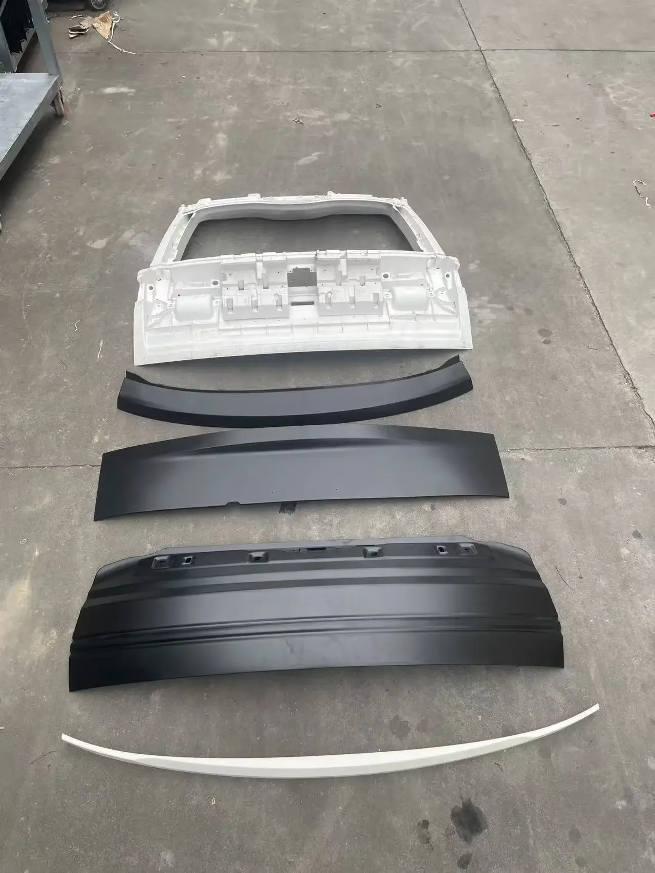 High Quality  Suitable for 2013-201 Land-Rover-Range-Rover Executive 1:1 -Replica- 2023 Style