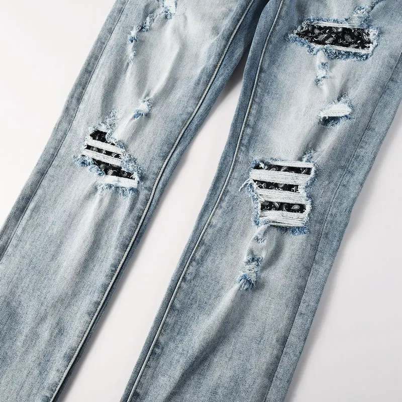 Fashion NewY2k Light Blue Men's Jeans Washed Nostalgic Stretch Slim Fit Perforated Cashew Flower Patch Jeans Designer Hip Hop B