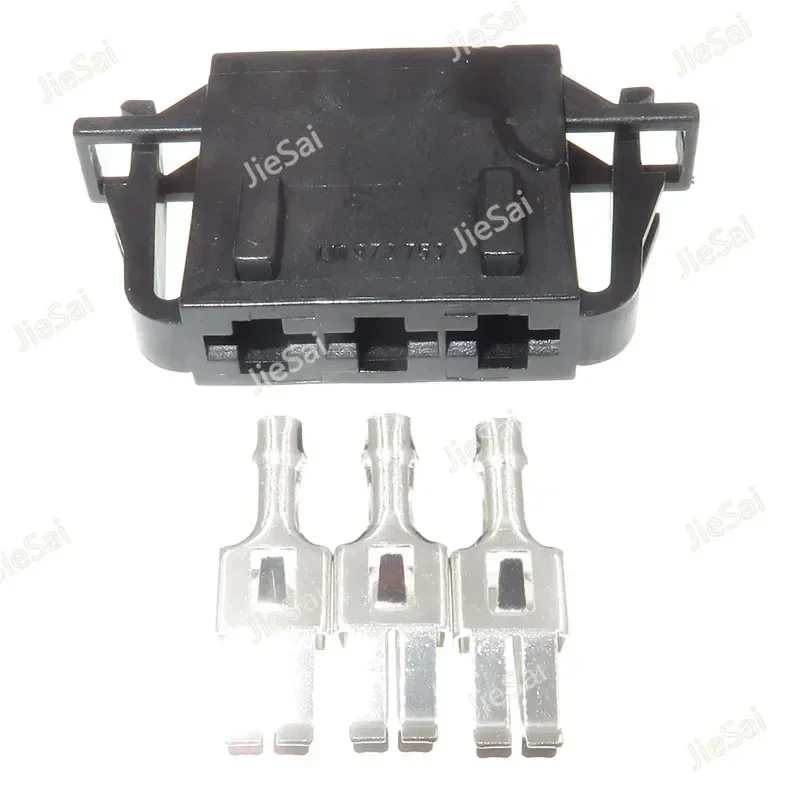 3 Pin 1J0 972 753 Automotive Cable Connector 1J0972753 Female Auto Fan Wire Socket 6.3mm For VW Audi