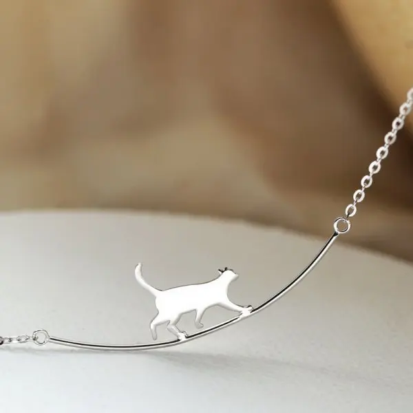 Kreative schwarze Katze Kristall Mond Anhänger Halskette für Frauen süße Kätzchen Mondstein Halsband Paar Y2K Schmuck Geburtstag Party Geschenk