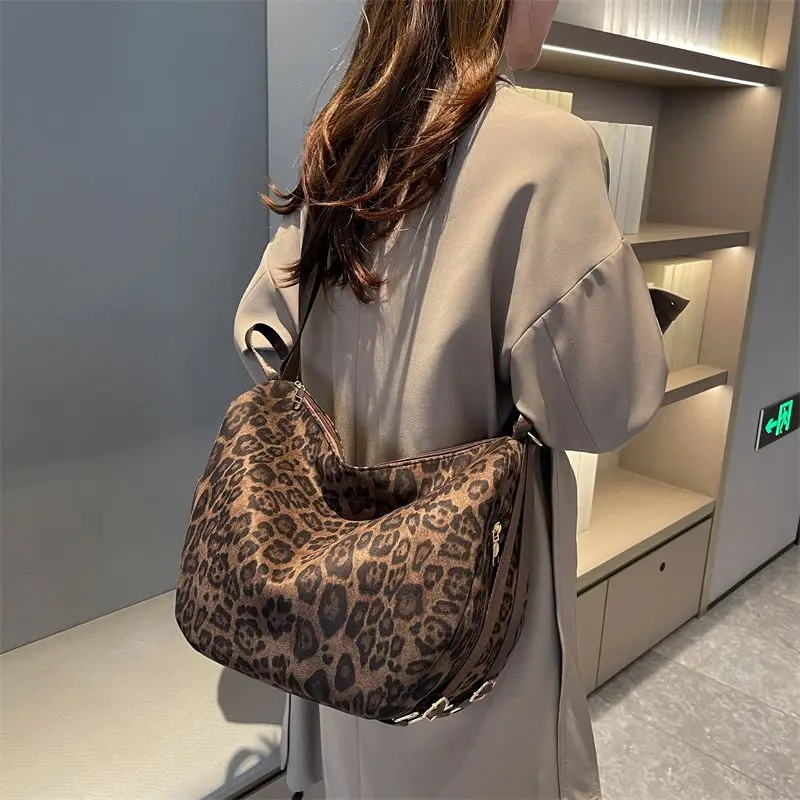 Leopard Print Fashion Backpack Ultra-light  Five-in-one Multi-functional Backpack Large-capacity Shoulder Bag Commuter Tote Bag