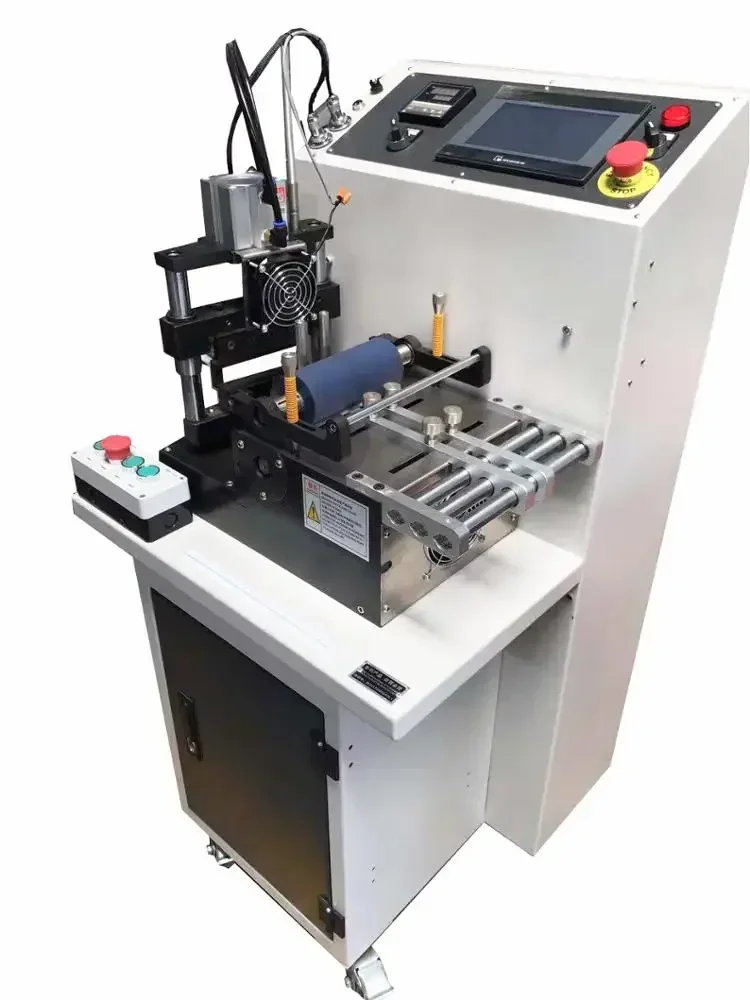 ZCUT-610 Hot selling Rotary knife 45 degree tape cutting automatic nylon ribbon string cutting machine