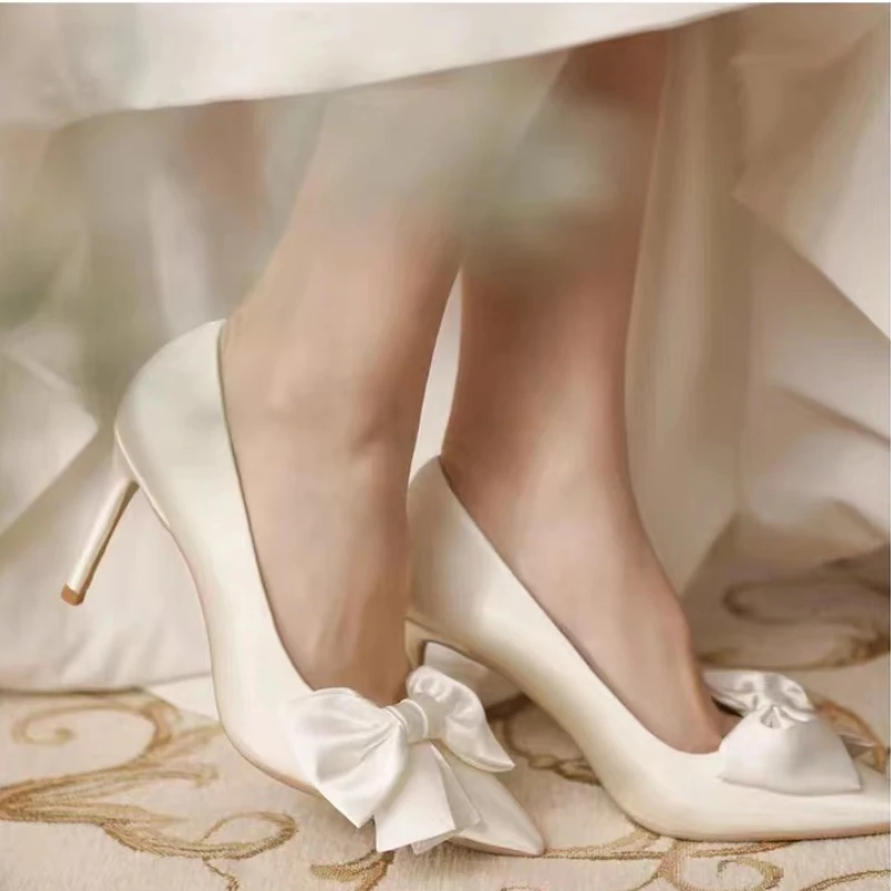 Women\'s Pumps 2022 Fashion Point Toe White Bow-knot Heels Bridal Shoes of Women Bridesmaid Wedding Shoes Female Sexy Thin Heels