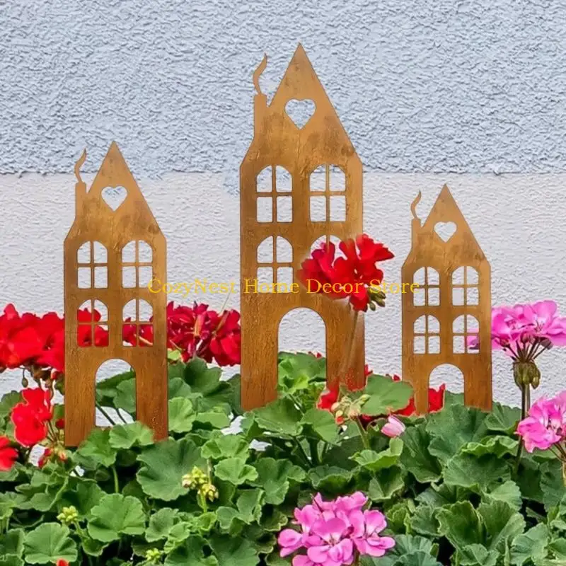 92MF 3 Piece Christmas Garden Stakes Metal Construction Weather Resistant Appeal