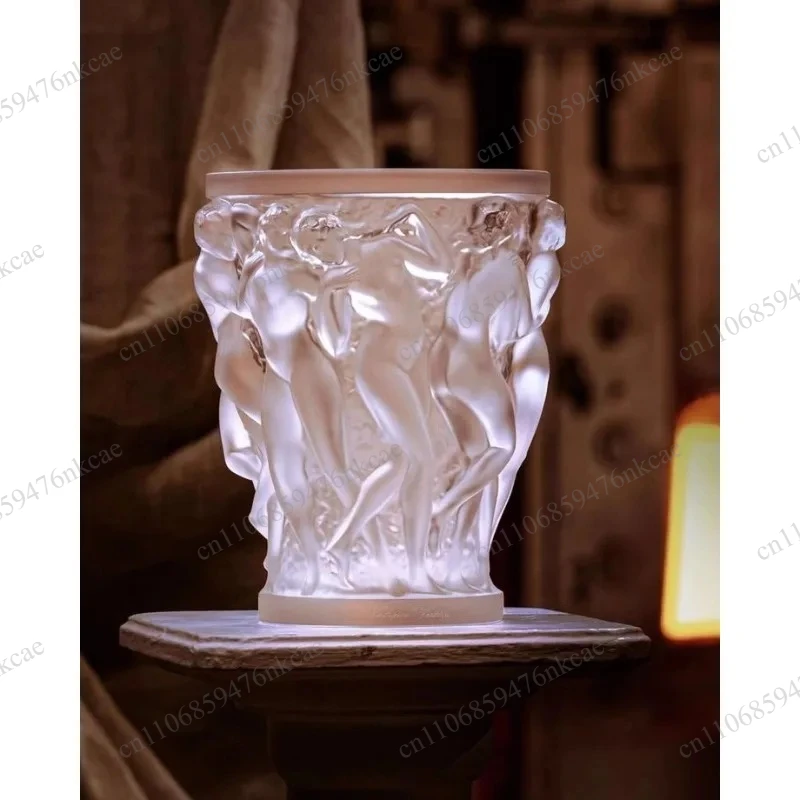 Modern Glazed Figure Craft Ornament for Interior Layout Decor