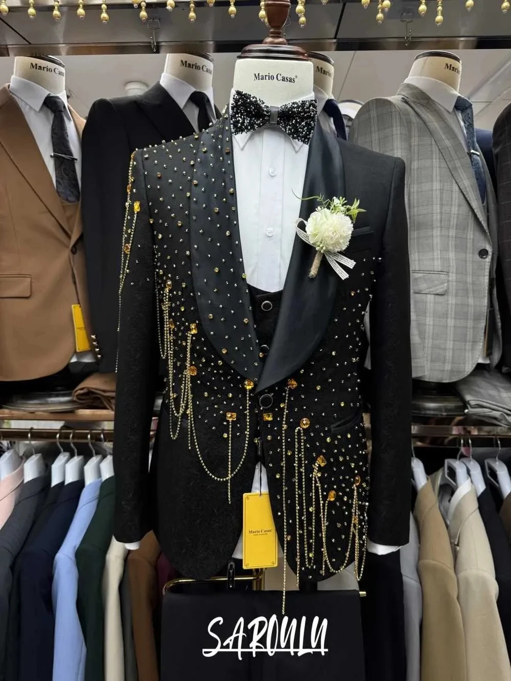 

Black Jacquard Mens Suit Popular Shawl Lapel Beading Tassel Tuxedo High Quality Groom Wear Party Handsome Banquet (Jacket+Pants)