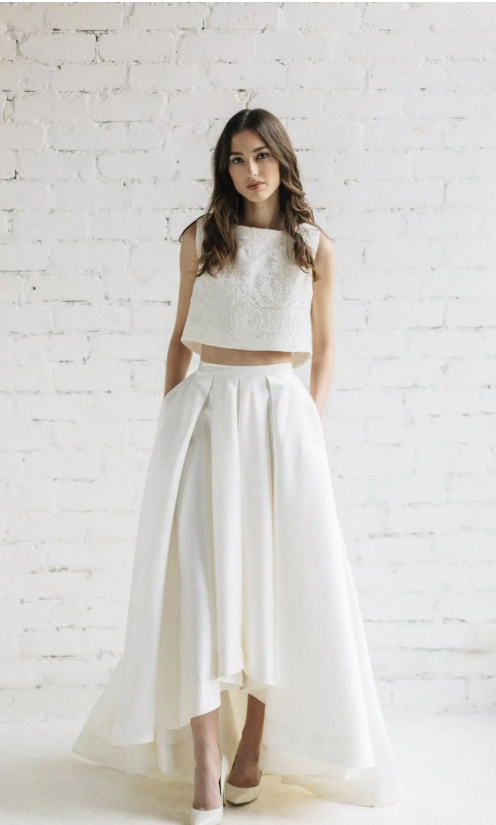 Elegant Ivory High Low Bridal Wedding Skirt Detachable Train High Waist Front Short Back Long Pleated Maxi Skirt With Pockets