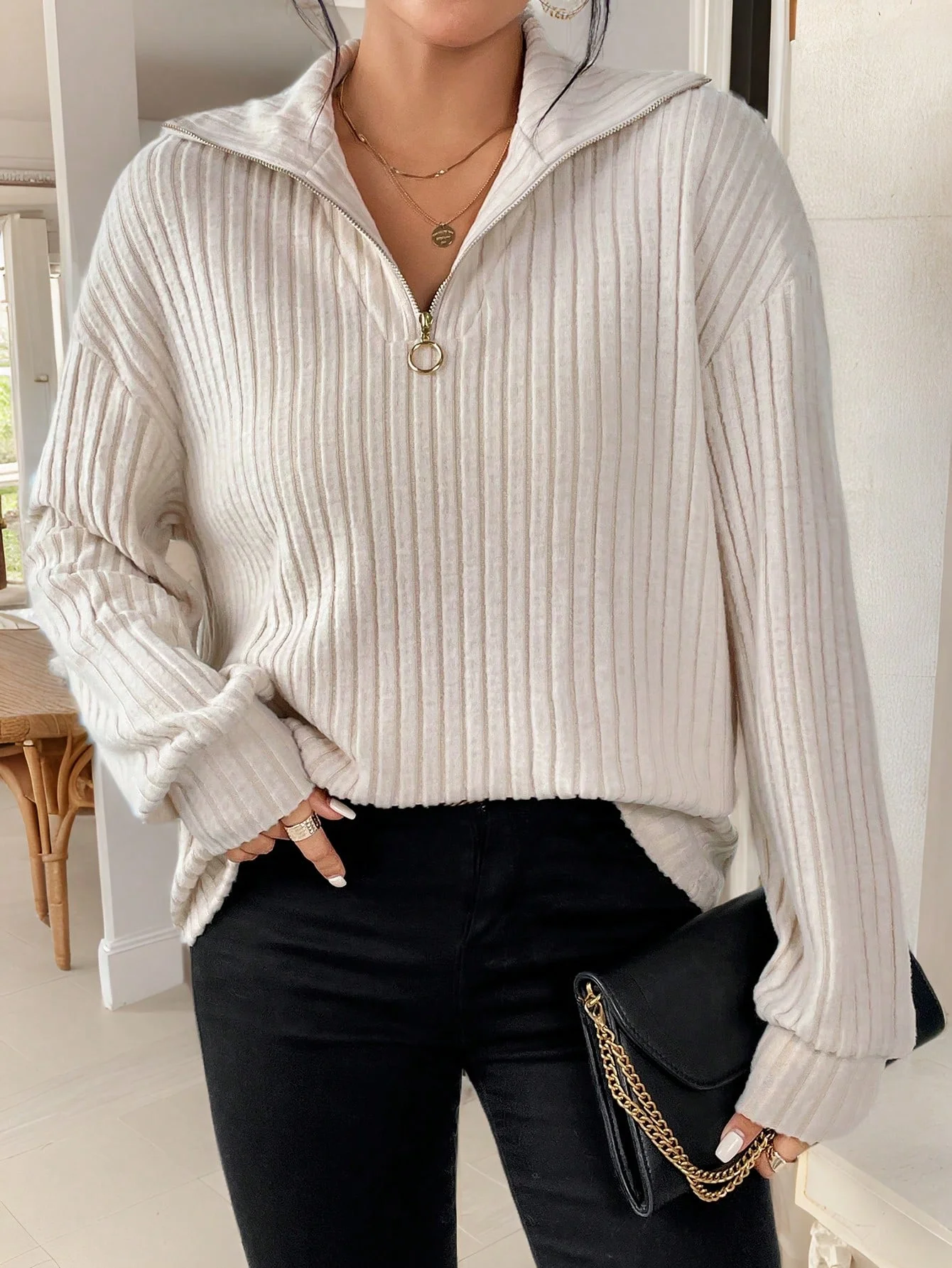 New zipper lapel sweater and knitted sweater for women in autumn and winter 2025, loose outerwear and stylish base layer