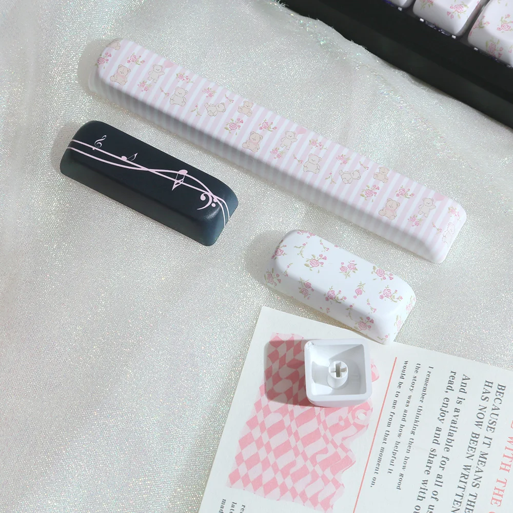 Copritasti con profilo MOA rosa bianco simpatico orso fiore 129 tasti PBT Cartoon Keycap adatto per tastiera meccanica