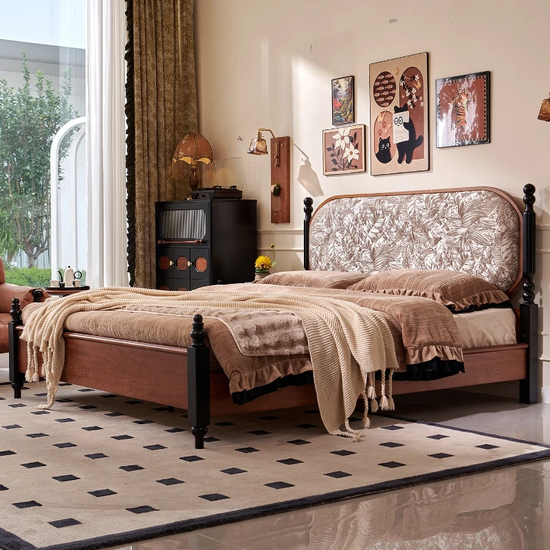 

Medieval style solid wood 1.5m 1.8m double bed French retro wedding master fabric soft bag high-end