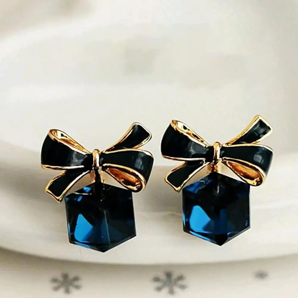 1 Pair Fashion Women Earring Faux Crystal Bowknot Cube Ear Stud Earring Jewelry Accessory for Party