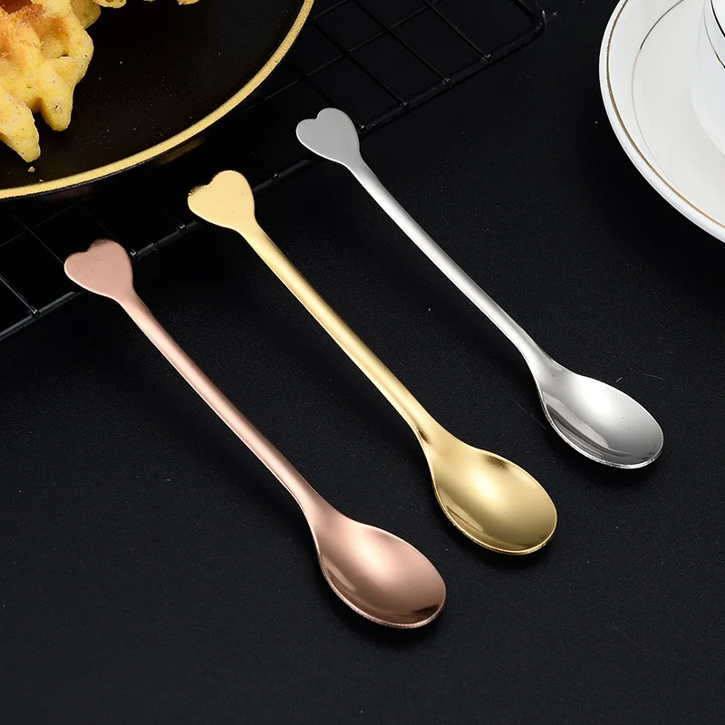 1pcs Stainless Steel Love Handle Shaped Coffee Spoon Teaspoon Children Spoon New Beautiful 3 Colors Coffee Tea Use Kitchen Spoon