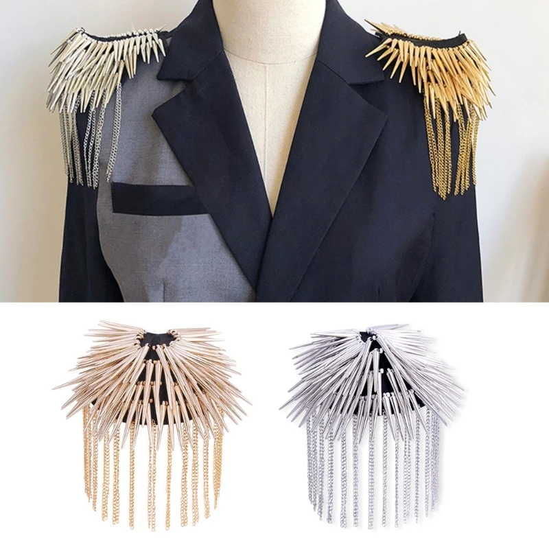 Punk Style Metal Chain Tassel Shoulder Epaulet Spiky Rivet Uniform Shoulder Badge Brooch Pins for Woman Men Cosplay Accessoires