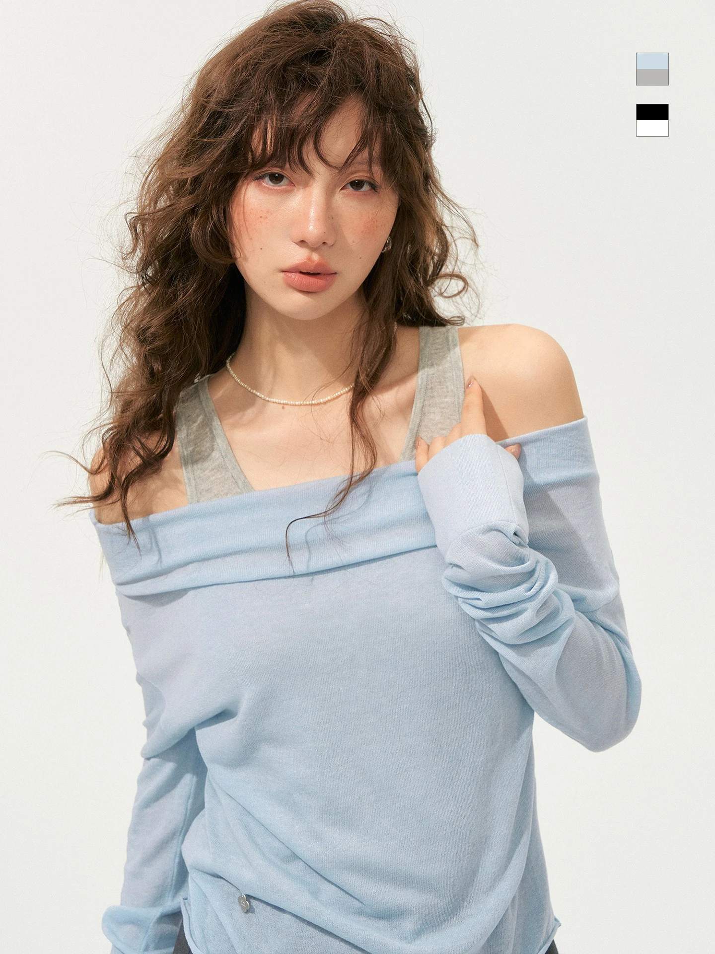 

Женский трикотажный топ SOMESOWE Slim Fit с открытыми плечами, длинными рукавами, цветными блоками, повседневный, с круглым вырезом, цельный.