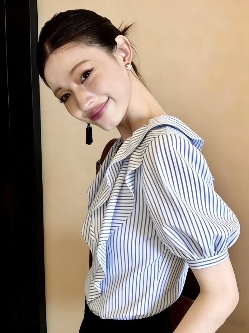 Vintage Women\'s Blouses Spring/Summer New Striped Korean Shirts Loose Ruffle O-neck Top Women Clothing Sales