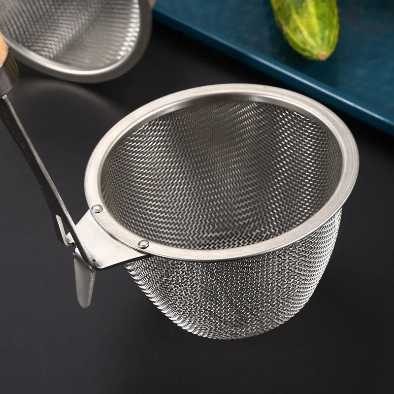 Stainless Steel Hot Pot Colander Noodle Deep Drainer Frying Basket Sink Strainer with Wood Handle for French Cooking Spoon