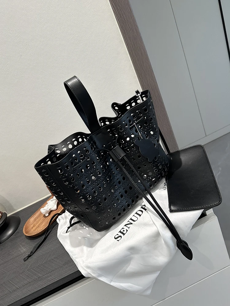 

Designer Brand New Fashion Hollow Carving Flower Shoulder Cross-body Tote Bags for Women Hot Selling