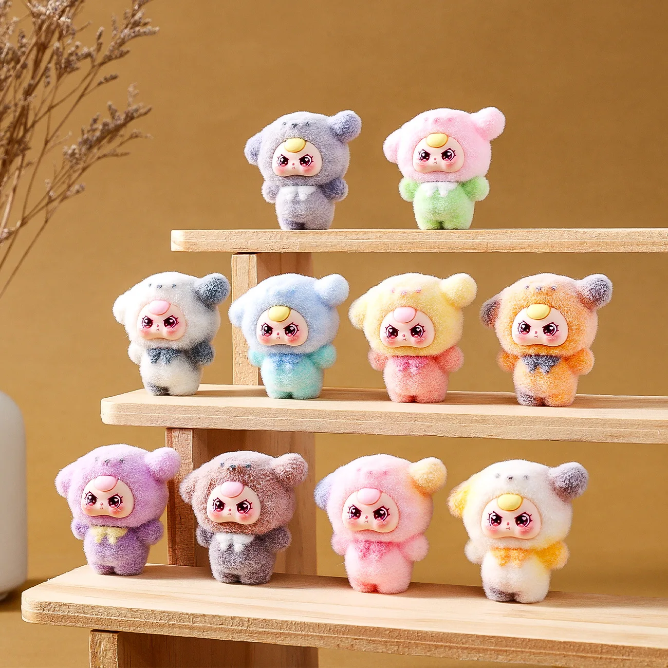10 stücke Nette Cartoon Figuren Desktop Auto Dekorationen Kleine Ornamente Neue Geschenk DIY Zubehör