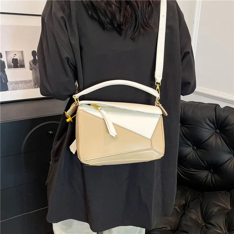 

‌​​2025 SS Paneled Color-Block Tote Spacious Convertible Shoulder Crossbody Purse for Women, Architectural Day to Night Carryall
