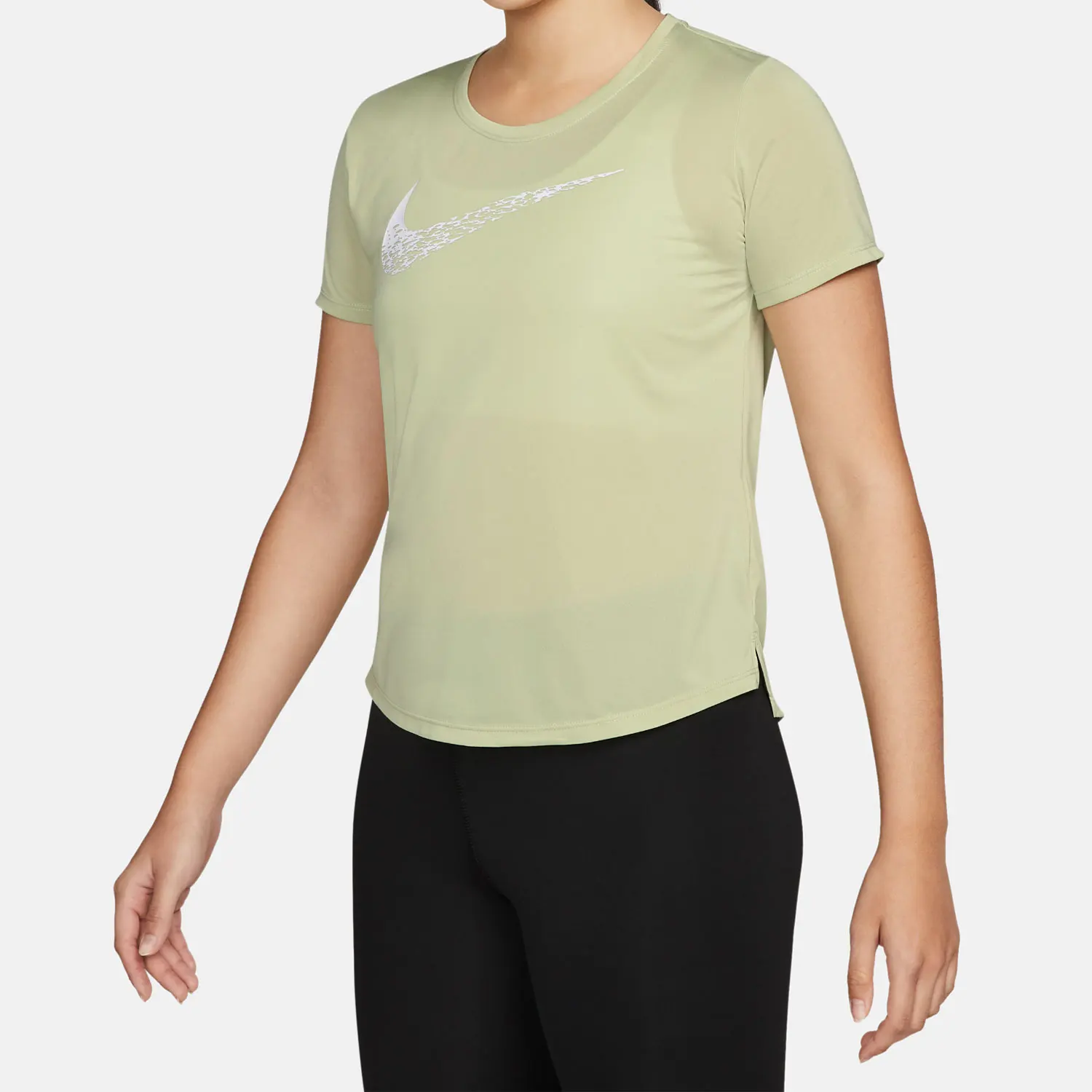 

Оригинальная летняя новая женская повседневная футболка Nike с круглым вырезом DM7778-371