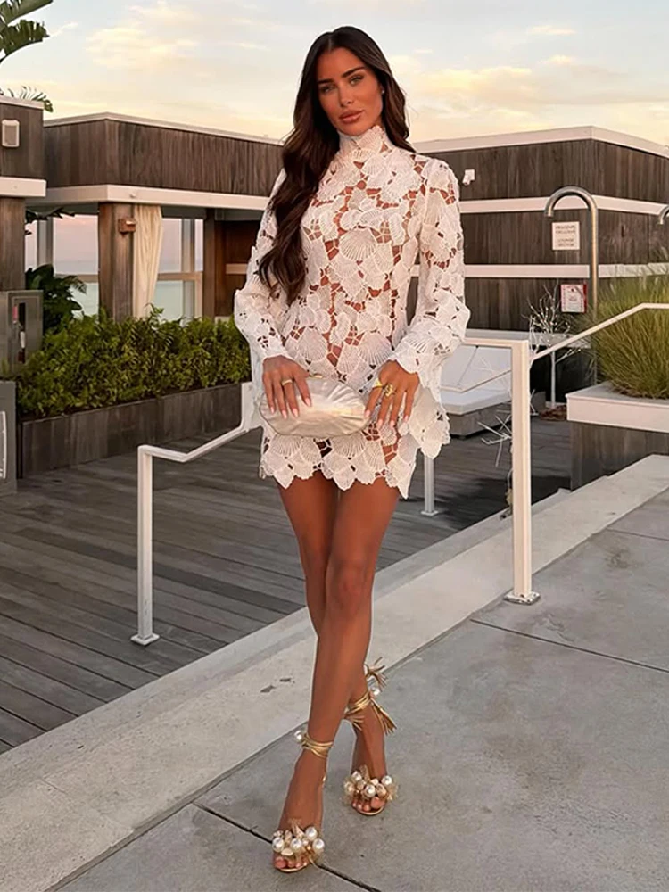 Sommer Strand Damenkleid mit Aushöhlungen, Langen Ärmeln, Spitze, Stehkragen und Reißverschluss, Schickes Urlaubskleid für Damen, Neue Kollektion 2026