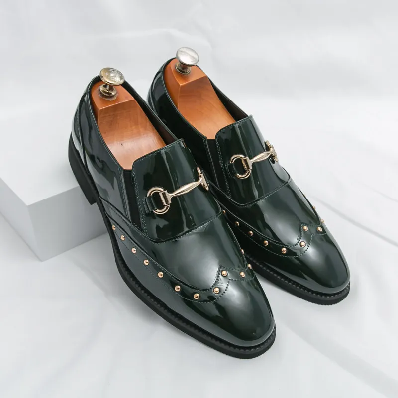 

British Style Fashion Rivet Men's Formal Shoes Big Size 46 Pointed Toe Leather Shoes Men Slip-on Party Shoes for Men Footwear
