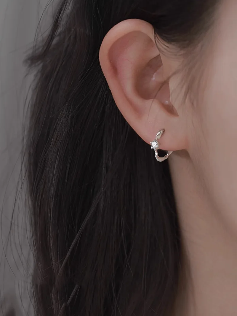 Möbius-Streifen aus 925er-Sterlingsilber, Zirkon, gewellt, gedrehte Ohrringe, luxuriöse Damen-Verlobungszubehör, Schmuck, verhindert Allergien – Detail 11