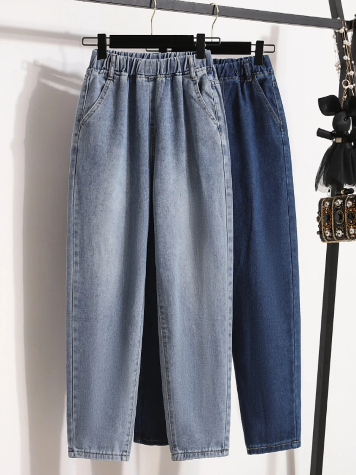 Celana Jeans Harem Kaki Lebar Pinggang Tinggi Celana Denim Pinggang Elastis Pakaian Ukuran Besar Wanita Faion Musim Gugur Penutup Pinggul Pelangsing