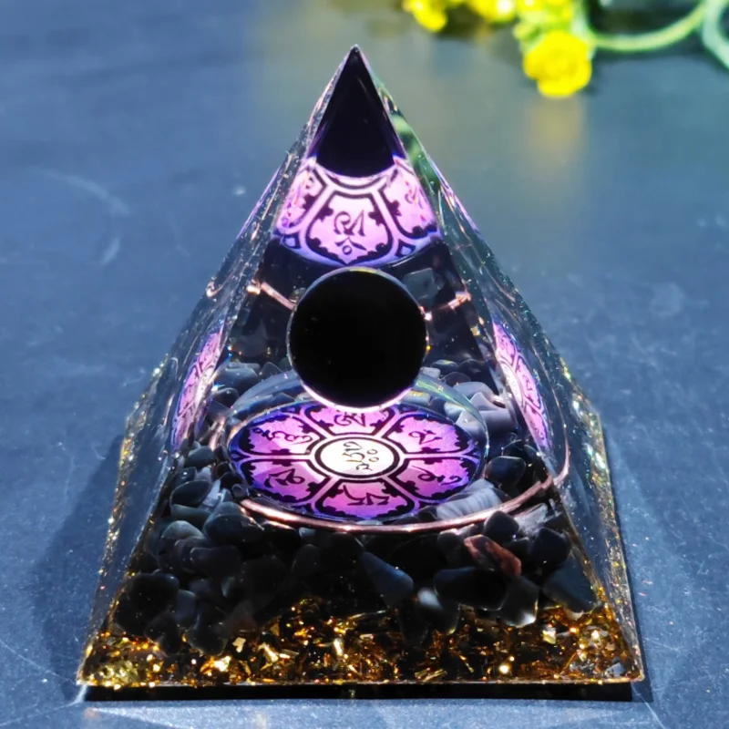 Ogen Energy Crystal Ball Gravel Pyramid Home Crafts Resin Decorations Desktop Decoration Dream Come True