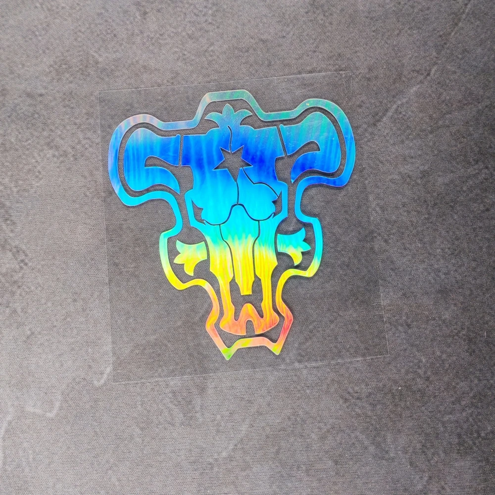 Car Stickers Black Clover Laser Holographic Reflective Decals For Fuel Tank Cap Window Trunk Motorcycle Laptop Computer Case
