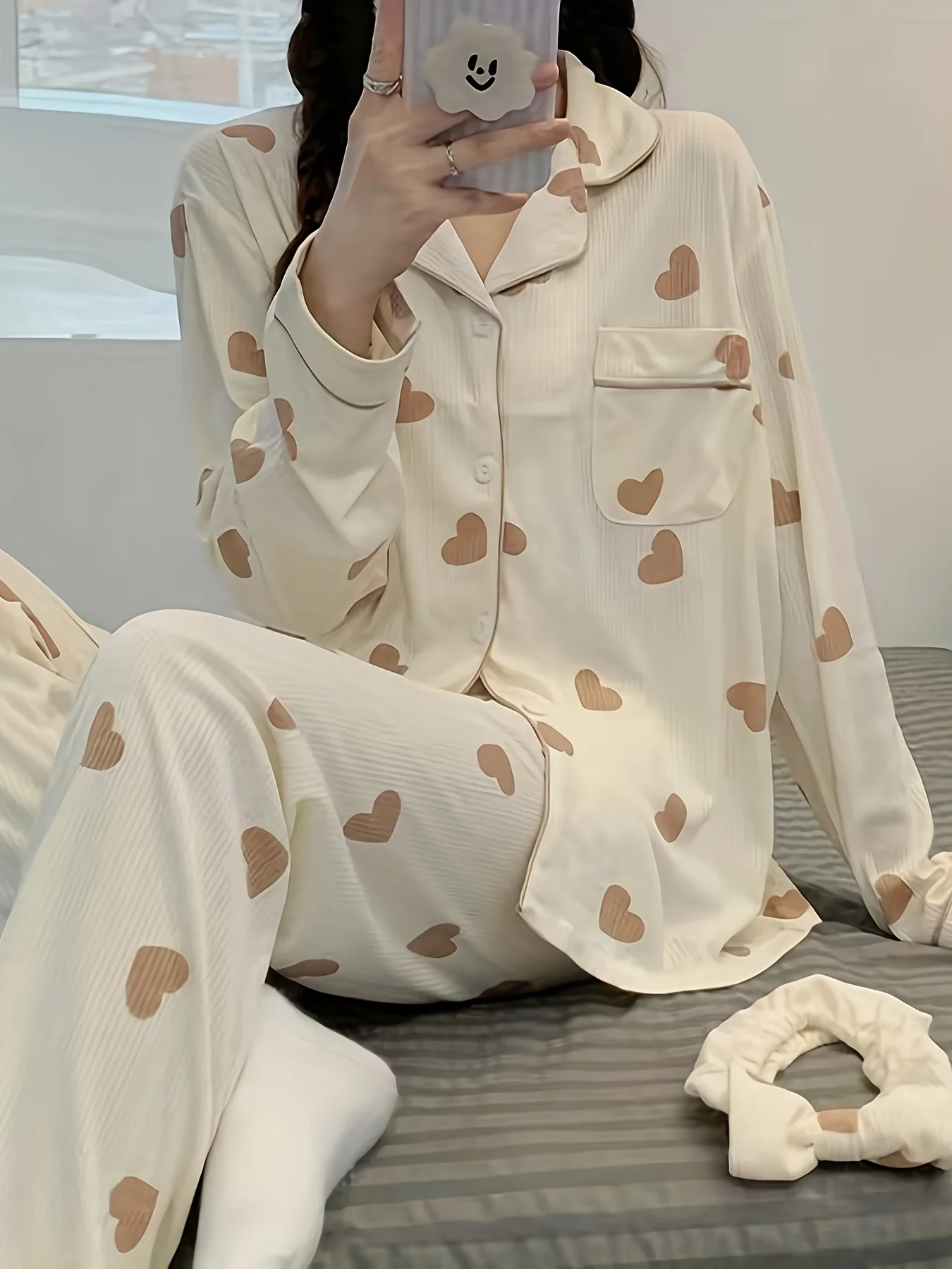 طقم بيجامة نسائية منزلية عصرية بأكمام طويلة مكون من قطعتين بنمط قلب - حلوة وجميلة، مع إحساس بالبساطة. #5