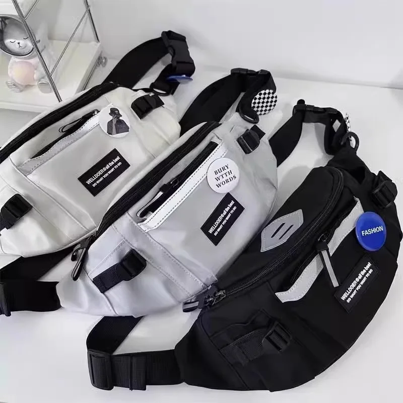 

Japanese tooling crossbody breast bag male tide