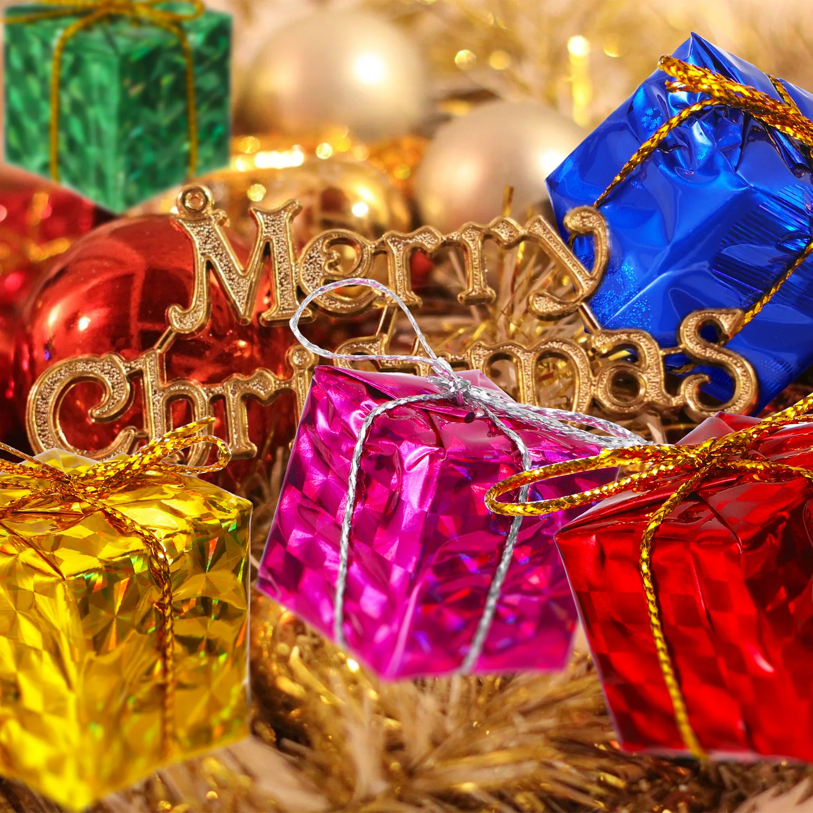 

72Pcs Christmas Tree Pendants Bright Color Decorative Hanging Ornaments Gold Foil Xmas Craft Hanging Decor for Office Garden