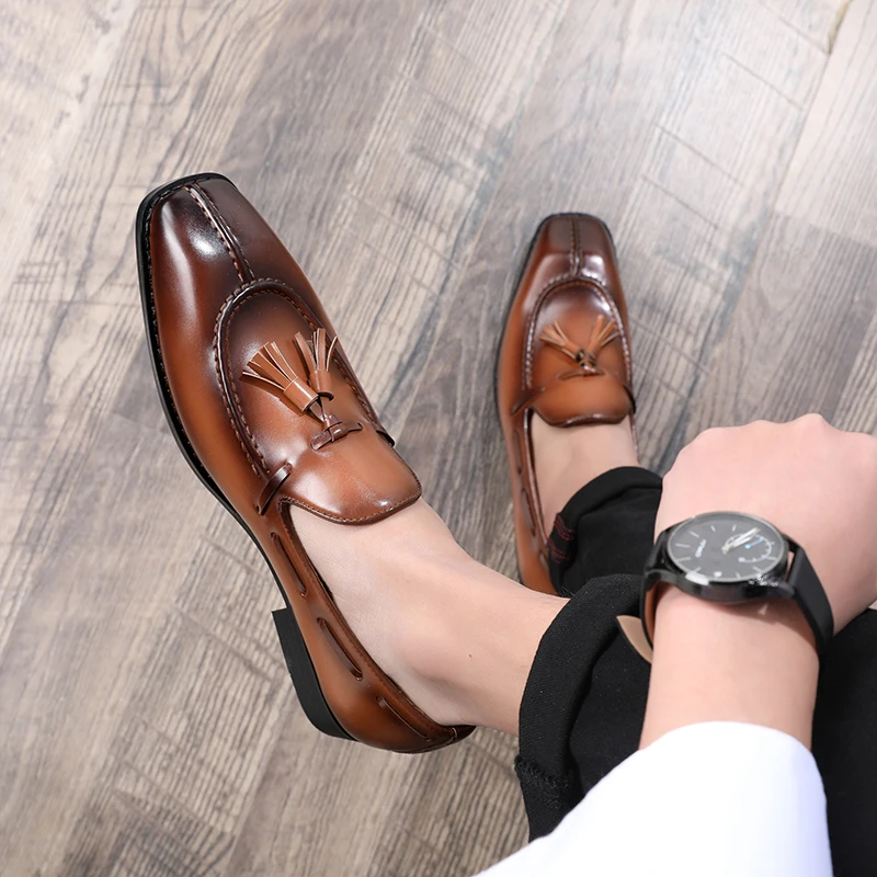 

High Quality Small Square Toe Business Formal Shoes for Men Dress Loafers Fashion Tassel Design Men Genuine Leather Moccasins