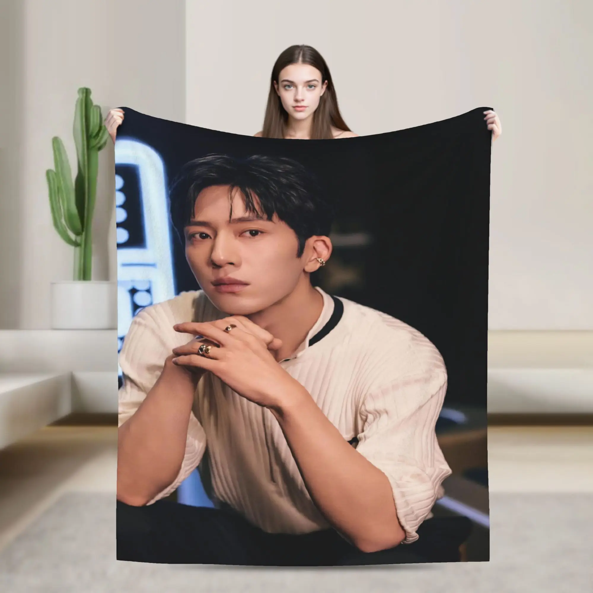Comfortable The Early Spring jing boran Blanket Merch Bed Decorative  Throw Blankets Super Soft Fleece for Outdoor