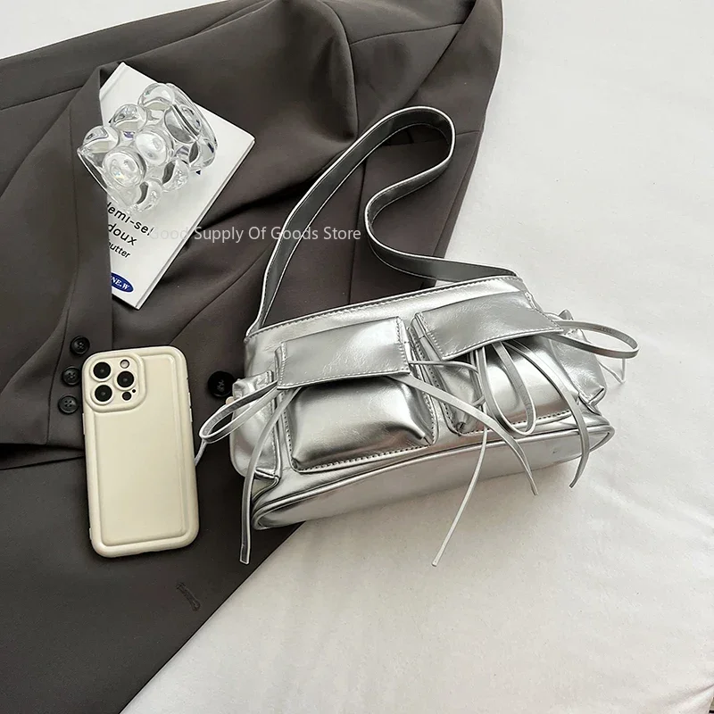 Y2K Borsa a tracolla ascellare moda coreana Rosso Argento Borsa da ascella in pelle PU femminile Borsa a catena Pochette tote ad alta capacità