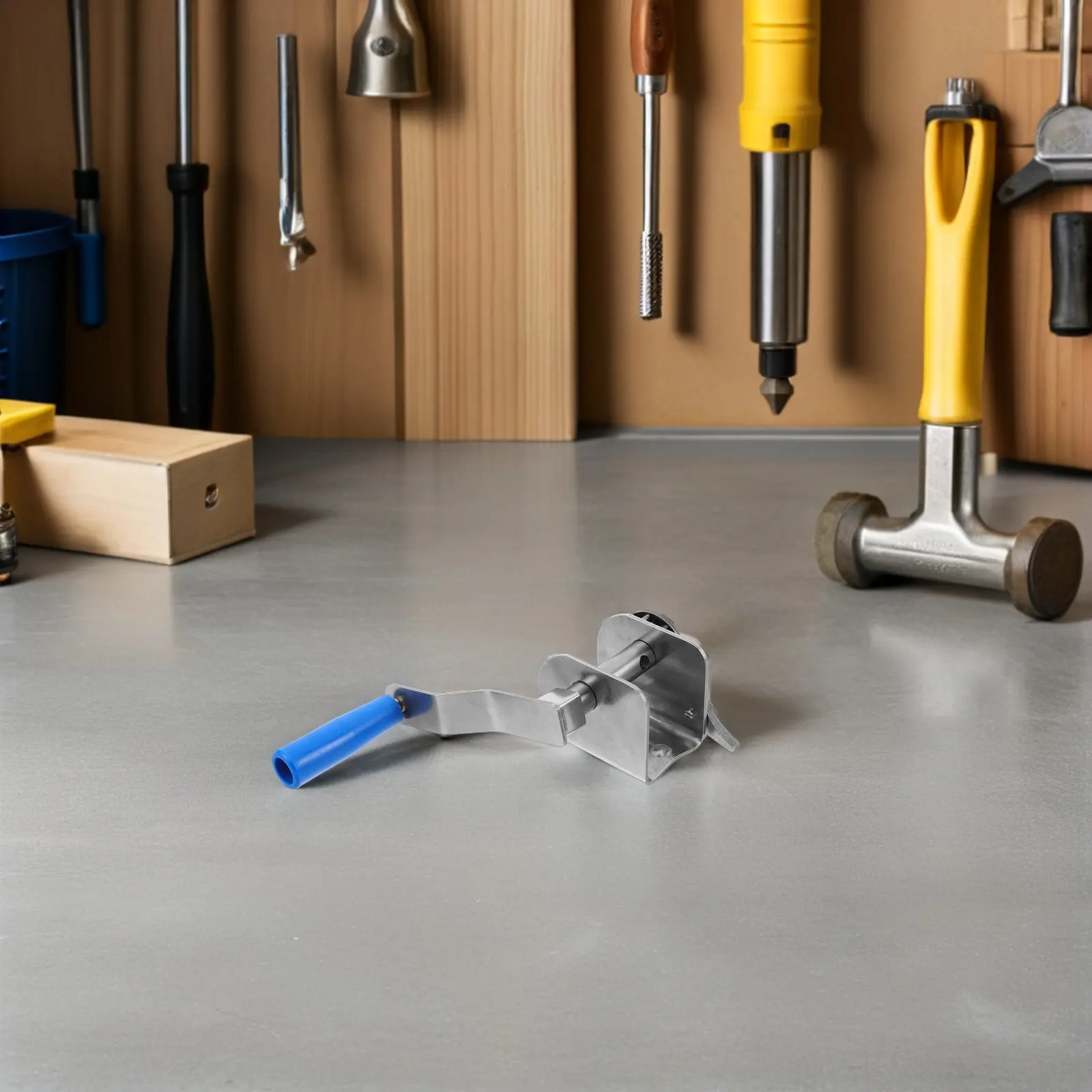 

Heavy Duty Badminton Net Tightener Stainless Steel Hand Crank Tensioner for Volleyball Tennis Poles Outdoor Sports Equipment