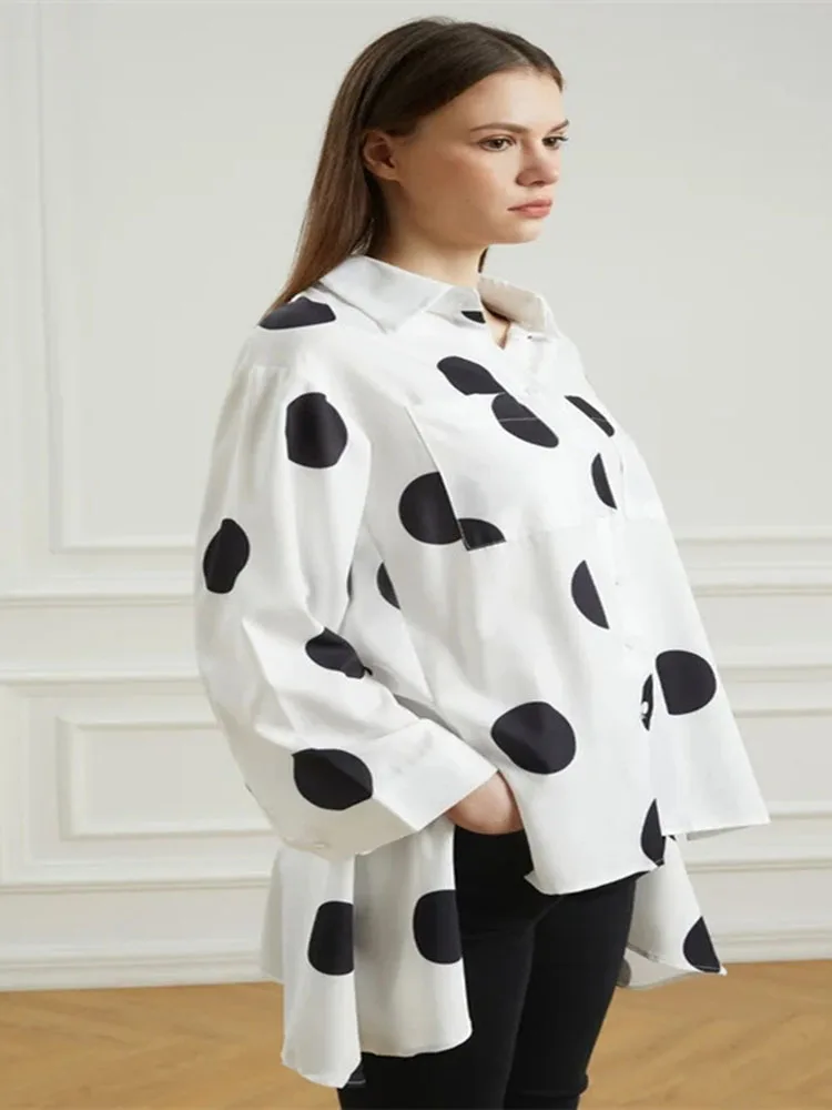 Fashion Polka-Dot Buttons Shirts Women\'s Side Split Lapel Long Sleeves Blouse Women Casual Simple Commuter Office Ladies Shirts