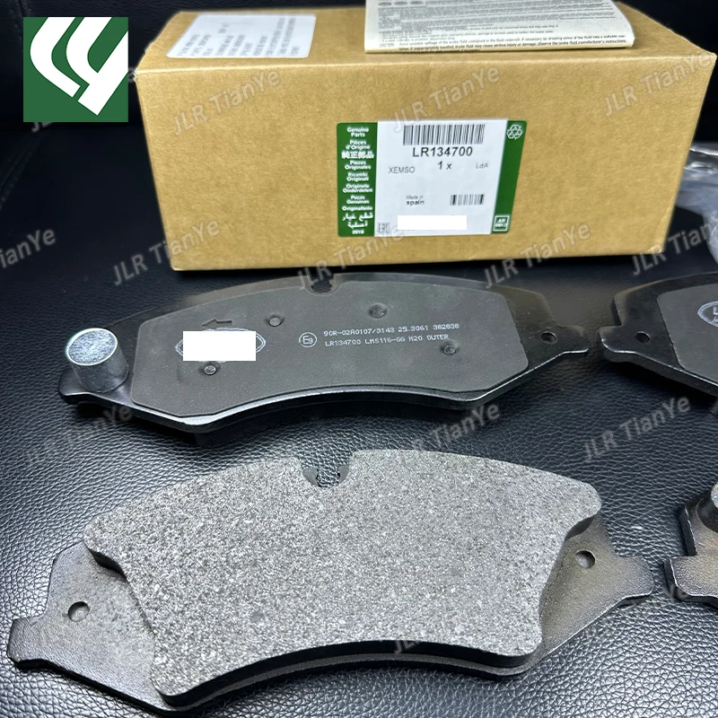 For Range Rover 13 on and Range Rover Sport 10 on lr4 Genuine Front Brake Pad Set LR134700