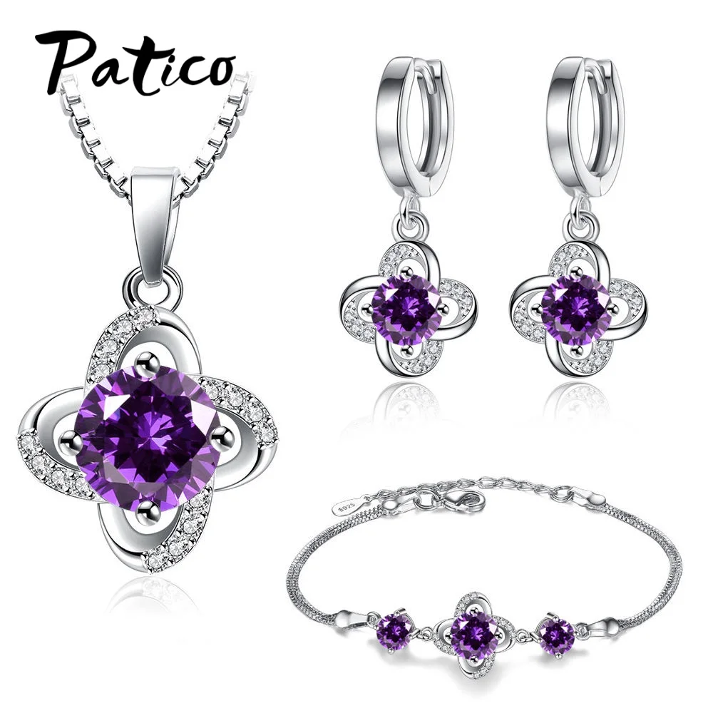 

Женский комплект из колье и серёг, из серебра 925 пробы